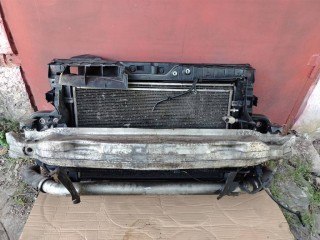 Передняя панель крепления облицовки (телевизор) Audi A6 C6/4F 2004-2008, седан
