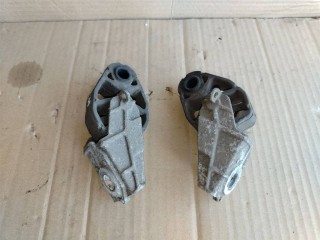Кронштейн глушителя Audi A8 D4/4H 2009-2014, 4.2 л, дизель, 8K0253147A