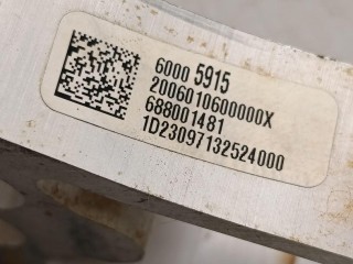 подушка крепления КПП, ориг. номер 60005915, Chevrolet TrailBlazer 3 поколение 2019-2023