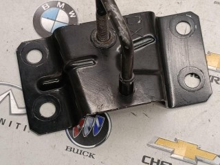 крюк капота, Alfa Romeo Stelvio 1 поколение 2016-2020