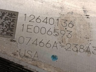 радиатор охлаждения масляный (двигателя), ориг. номер 12640136, Chevrolet Cruze 2 поколение 2015-2023