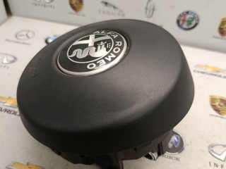 подушка безопасности водителя, ориг. номер 01561382980, Alfa Romeo Giulia 2 2015-2020