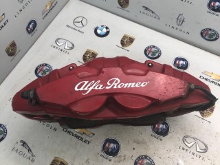 суппорт тормозной передний левый, ориг. номер 00505536770, Alfa Romeo Giulia 2 поколение 2015-2020