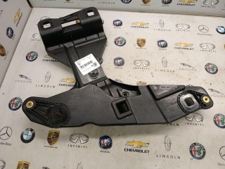 крепление фары (кронштейн фары) правой, ориг. номер 95B941122F, Porsche Macan 1 поколение [2-й рестайлинг] 2021-2024