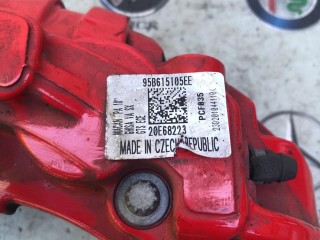 суппорт тормозной передний левый, ориг. номер 95B615105EE, Porsche Macan 1 поколение [2-й рестайлинг] 2021-2024