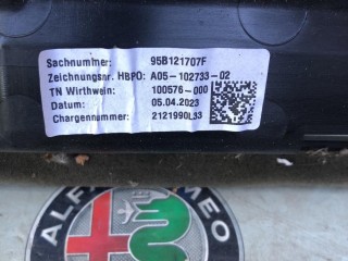 воздуховод (дефлектор) радиатора, ориг. номер 95B121707F, Porsche Macan  [2-й рестайлинг] 2021-2024