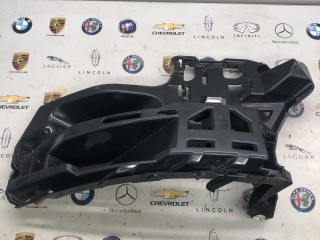 кронштейн крепления бампера заднего правый, ориг. номер 95B807572D, Porsche Macan 1 поколение [2-й рестайлинг] 2021-2024