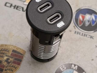 разъем AUX / USB Porsche Macan 1 поколение [2-й рестайлинг] 2018-2021, 95B035252H