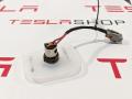 1078359-00-C, 1107655-00-A Прикуриватель Tesla Model X 2016г. - фото №2