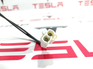 разъем (фишка) проводки, ориг. номер 3004423-00-A, Tesla Model S 2016-2021