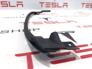 Уплотнитель задней двери, ориг. номер 100542200D, Tesla Model S 2-й рест 2021-2026
