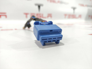 разъем (фишка) проводки, ориг. номер 1032447-80-F, 12372, Tesla Model Y 2020-2026