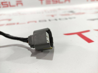 разъем (фишка) проводки, Tesla Model S 2012-2016