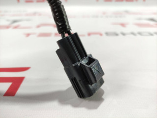 разъем (фишка) проводки, ориг. номер 1009096-00-G, Tesla Model S 2012-2016