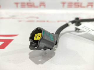 разъем (фишка) проводки, ориг. номер 1009096-00-G, Tesla Model S 2012-2016