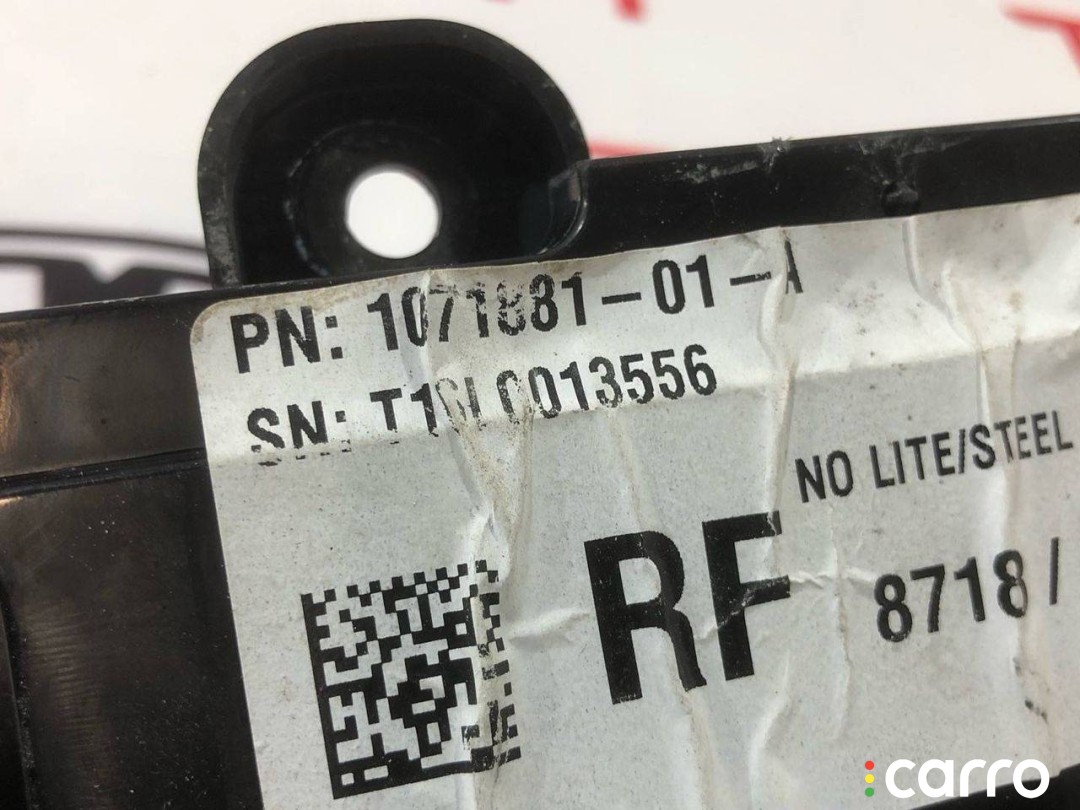 1071880-00-A, 1046121-00-E, 1100299-S0-A ручка наружная двери правой Tesla Model S 2016г. - фото №3