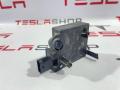 1097855-00-F Блок Bluetooth Tesla Model 3 2019г. - фото №2