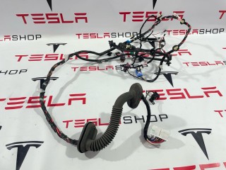 Электропроводка двери Tesla Model 3 2017-2021