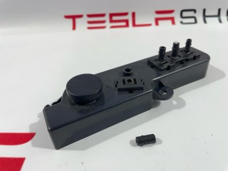 ЭБУ сиденья Tesla Model 3 2017-2021