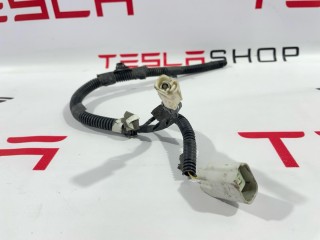 Разъем (фишка) проводки Tesla Model 3 2017-2021