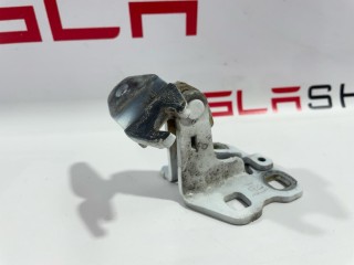 Петля двери Tesla Model 3 2017-2021