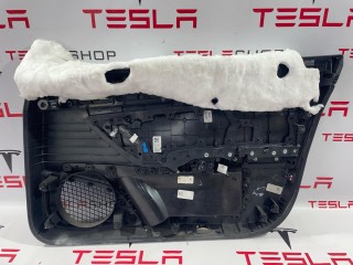 обшивка двери передней левой, ориг. номер 1105093-00-D, 1477301-91-C, Tesla Model 3 2017-2021