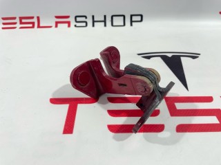 Петля двери Tesla Model 3 2017-2021