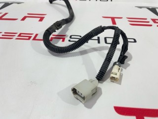 Разъем (фишка) проводки Tesla Model 3 2017-2021