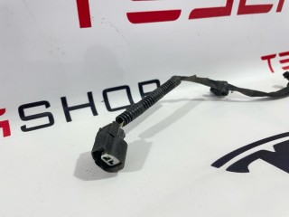 Разъем (фишка) проводки Tesla Model 3 2017-2021