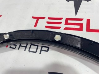 Молдинг крыла передняя правая, ориг. номер 1035289-00-H, 1034430-00-F, Tesla Model X 2015-2021