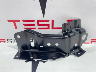 Кронштейн усилителя переднего бампера нижний Tesla Model 3 2 2024-2026