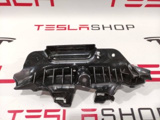 Кронштейн накладки, стойки В, ориг. номер 1103773-00-L, Tesla Model 3 2017-2021