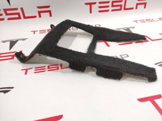 Коврик кронштейна центральной консоли, ориг. номер 1072407-00-A, Tesla Model X 2015-2021