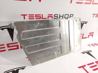 Крышка блока управления панорамным люком, ориг. номер 1013499-00-F, Tesla Model S 2012-2016