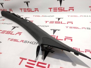 Накладка стойки А, ориг. номер 1050724-00-A, 1035939-04-E, Tesla Model X 2015-2021