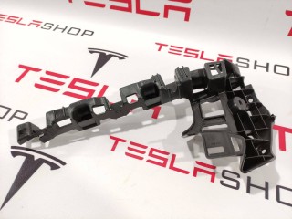 Кронштейн накладки, стойки В, ориг. номер 1053727-00-B, 1056079-00-E, Tesla Model X 2015-2021