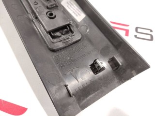 Накладка дверного порога, ориг. номер 1035985-00-E, Tesla Model X 2015-2021