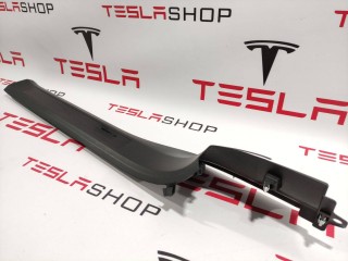Накладка дверного порога, ориг. номер 1035985-00-E, Tesla Model X 2015-2021