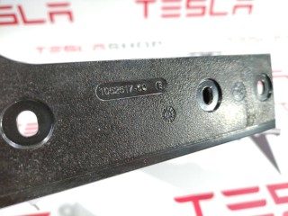 прочая запчасть, ориг. номер 1052517-00-H, Tesla Model X  [рестайлинг] 2021-2026