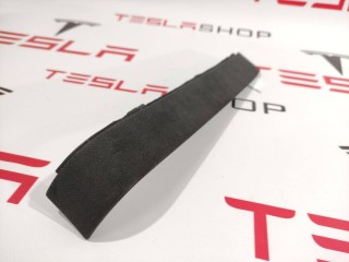 Накладка подъемной задней двери, ориг. номер 1055010-06-J, 1055015-00-B, Tesla Model X 2015-2021