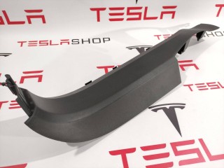 Накладка стойки А, ориг. номер 1035963-00-C, Tesla Model X 2015-2021