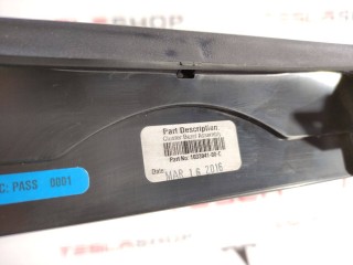 Рамка приборной панели, ориг. номер 1033041-00-C, Tesla Model X 2015-2021