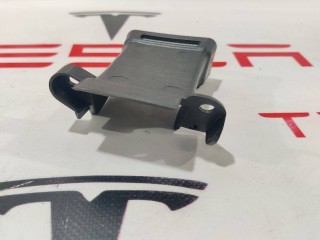 Воздуховод противотуманной фары, ориг. номер 1043931-00-E, 1043933-00-E, Tesla Model X 2015-2021