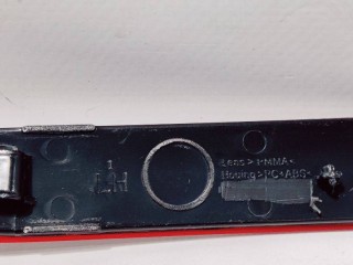 Отражатель заднего бампера, ориг. номер 1495817-00-C, Tesla Model Y 2020-2026