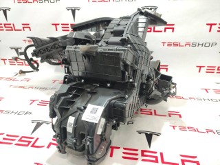 Корпус печки салона (отопитель), ориг. номер 1688888-00-D, 1688905-00-D, Tesla Model S 2-й рест 2021-2026