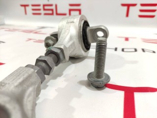 Болт заднего рычага, ориг. номер 1420435-99-G, Tesla Model S 2-й рест 2021-2026