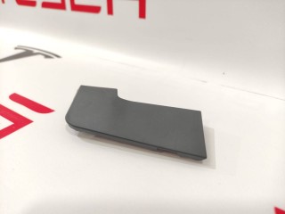 Заглушка карты задней двери, ориг. номер 1564305-00-A, Tesla Model S 2-й рест 2021-2026