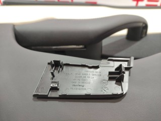 Заглушка карты задней двери, ориг. номер 1564305-00-A, Tesla Model S 2-й рест 2021-2026