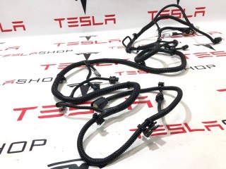 Электропроводка бампера, ориг. номер 1004420-04-T, Tesla Model S 2016-2021