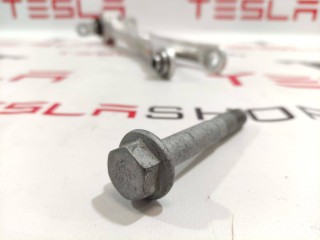 Болт заднего рычага, ориг. номер 1420452-00-D, Tesla Model S 2-й рест 2021-2026